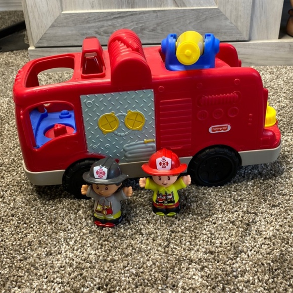 Fisher Price Little People Helping Others Fire Truck Toy